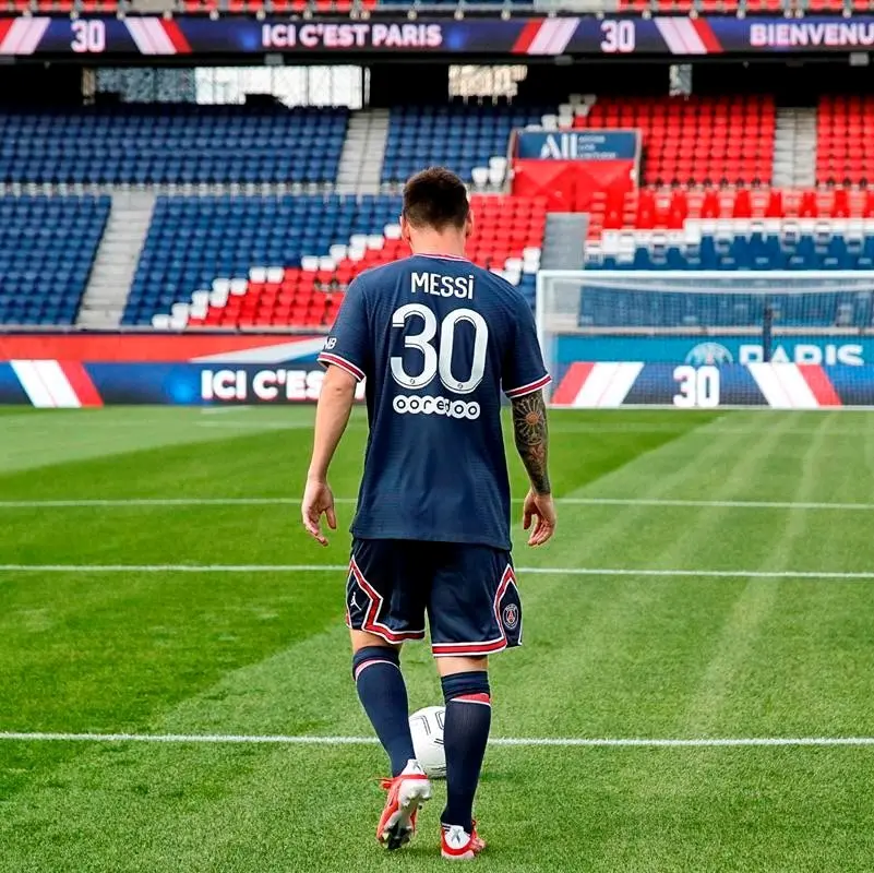 爱游戏官方入口-塞维利亚碾压莱比锡红牛，库尔图瓦带队取胜